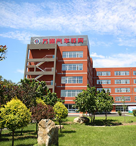 ������ͨ������ѵѧУУ԰����