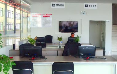 ��ͨ����ѧУ���޾�ҵ����