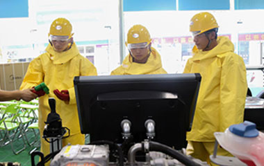 ����Դ���ư�