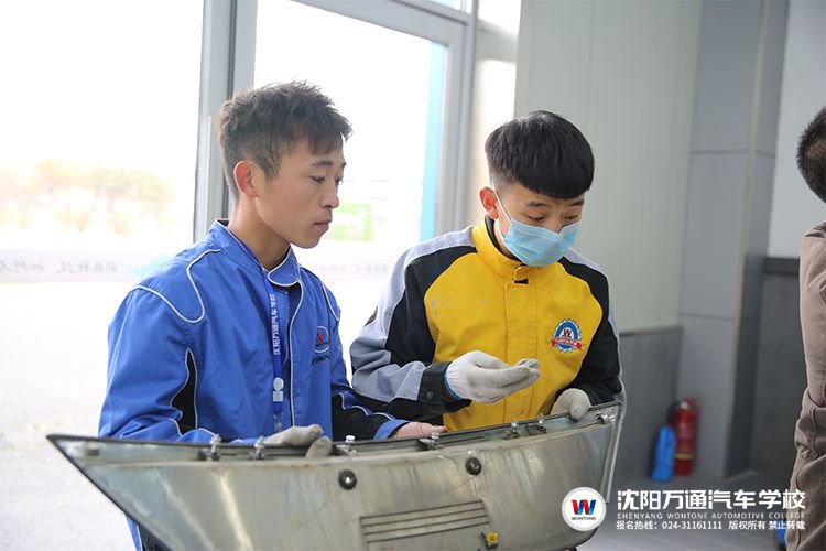 美容贴膜实训课